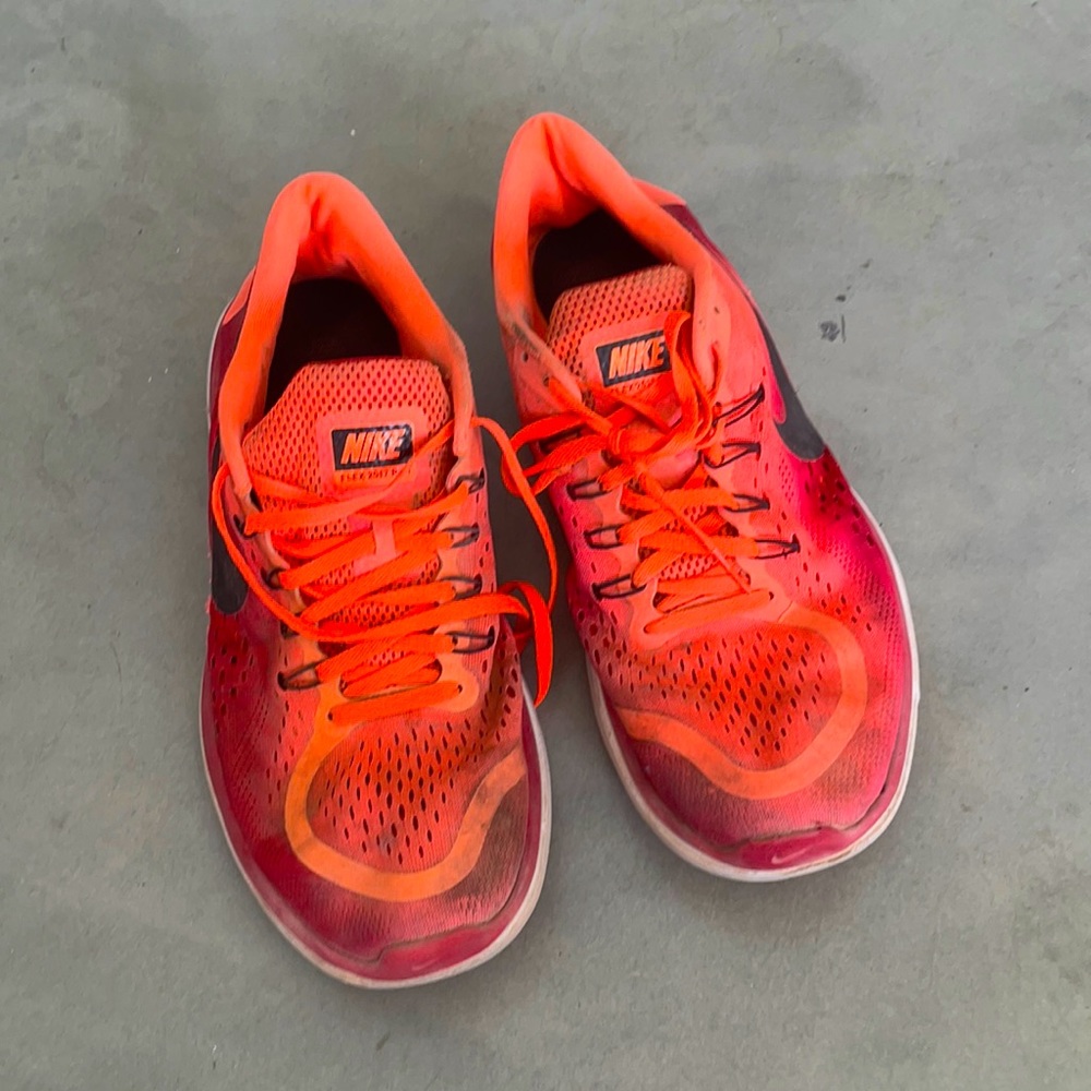 Nike Flex 2017 Run - size 11.5